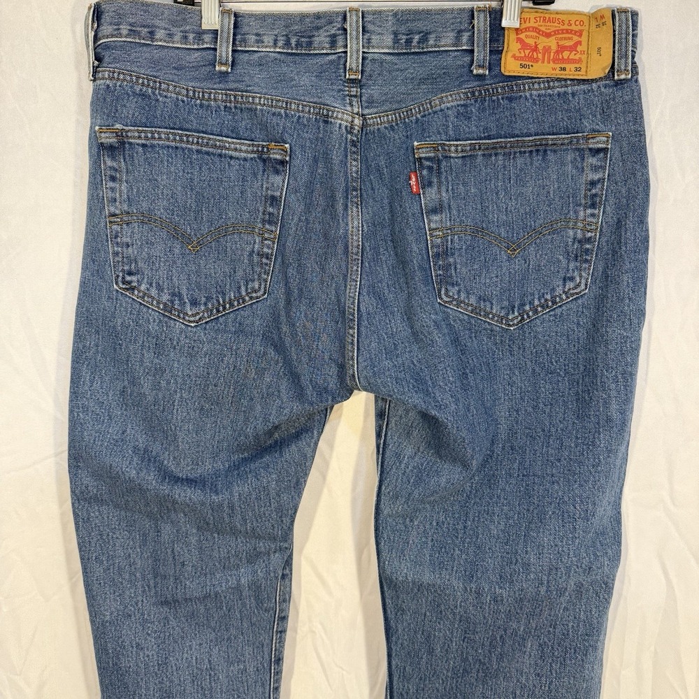 Vintage Levi's 501 Denim Blue Jeans FITS 38x32 Button Fly Medium Wash Men's